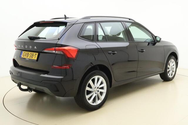 Skoda Kamiq 1.0 TSI Selection | Navigatie via Carplay | Climate control | Trekhaak | Draadloze telefoonlader | Lichtmetalen velgen | Weinig kilometers
