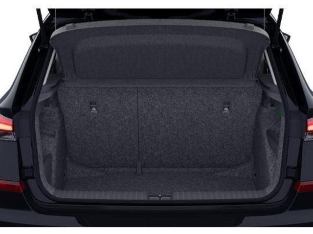 Skoda Kamiq Selection 1.0 TSI 85 kW / 115 PK SUV 6 versn. Hand | Private Lease ¤359,- | 3000,- inruilvoordeel!!