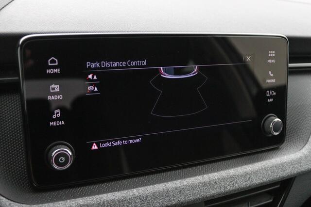 Skoda Kamiq 1.0 TSI Selection DSG | Carplay | 05-2025 | Parkeersensoren