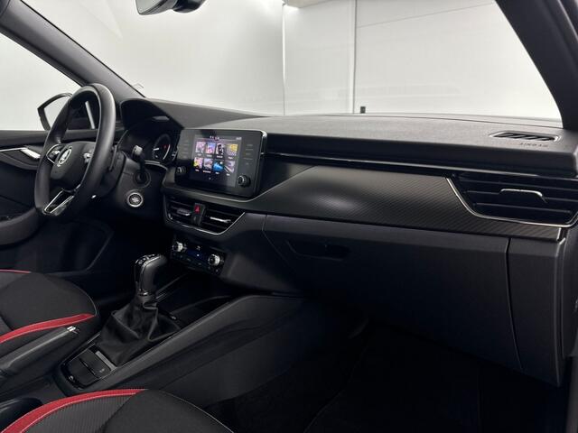 Skoda Kamiq 1.0 TSI Monte Carlo DSG Automaat | Panoramadak | Sportstoelen | Apple Carplay/Android Auto