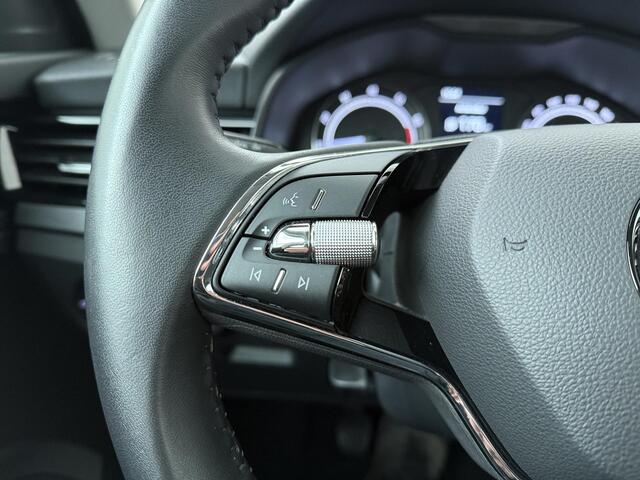 Skoda Kamiq 1.0 TSI Ambition | 110 PK | Trekhaak | Cruise control | Apple Carplay/Android Auto |