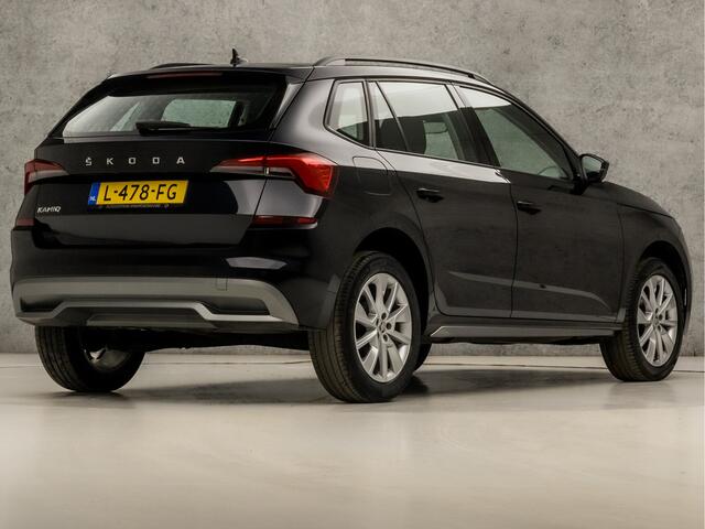 Skoda Kamiq 1.0 TSI Sport (APPLE CARPLAY, CLIMATE, STOELVERWARMING, KEYLESS, SPORTSTOELEN, LED KOPLAMPEN, LM VELGEN, CRUISE, LANE ASSIST, NIEUWSTAAT)
