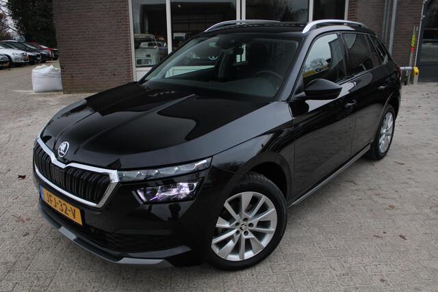 Skoda Kamiq Business Edition Achteruitrijcamera, Virtual Cockpit, Apple/Android carplay, ECC, ACC, LED, Parksens. V en A, Velours/Alcantara, Keyless, 17" LMV