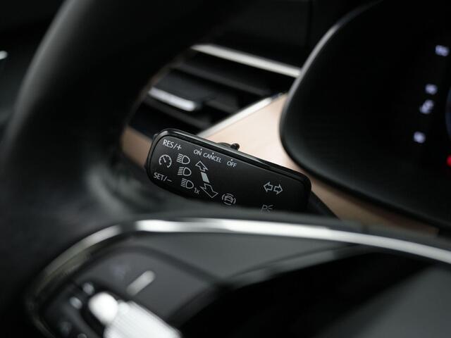 Skoda Kamiq 1.0 TSI 115 pk Style | Trekhaak | Navigatie Columbus | Achteruitrijcamera | Virtual Cockpit | Carplay