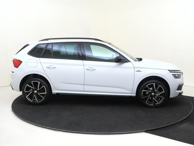 Skoda Kamiq 1.0 TSI Monte Carlo | Panoramadak | Trekhaak | Parkeerassistent | Keyless | Achteruitrijcamera | Stoel- en stuurwielverwarming | Cruise control |