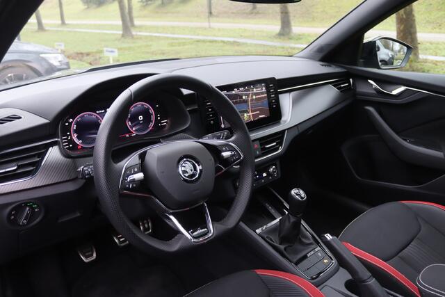 Skoda Kamiq 1.5 TSI ACT 150PK Monte Carlo Pano/LED/Navi/Camera/Keyless/Elek. stoel/18"/Trekhaak