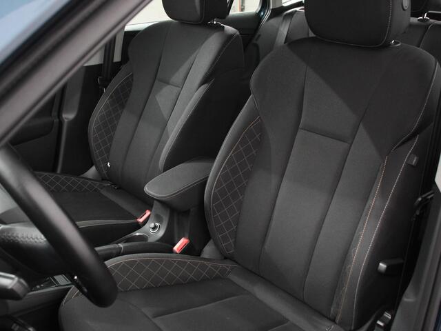 Skoda Kamiq 1.0 TSI 110pk DSG Dynamic | Navigatie | Apple Carplay/Android Auto | Camera | Adaptive Cruise Control | Stoelverwarming | Ledverlichting