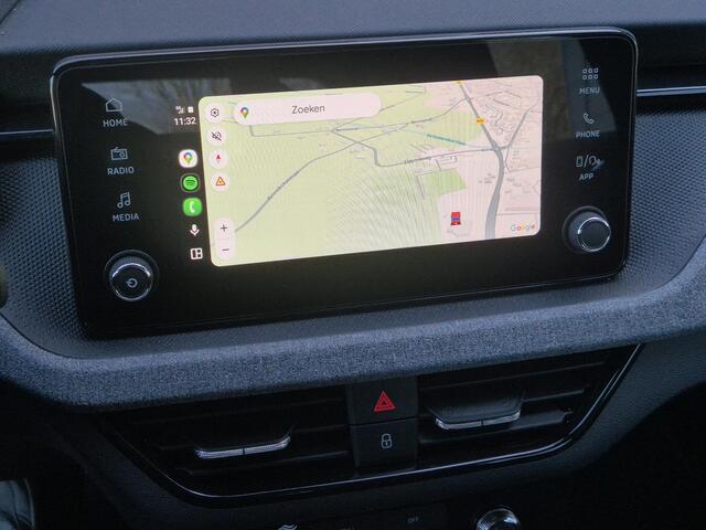 Skoda Kamiq 1.0 TSI Selection Automaat / Travel-pakket / Trekgewicht 1200 kg / Adaptief cruise control / Stuur-& Stoel verwarming / Navigatie via Apple Carplay of Android Auto / Achteruitrijcamera / Keyless Entry/Start / Climate control /
