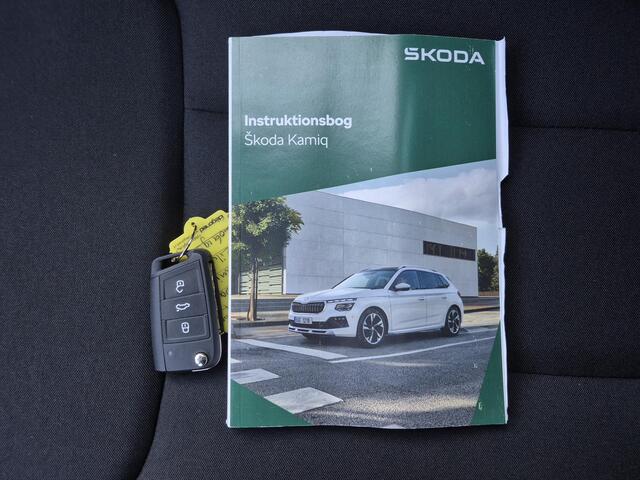 Skoda Kamiq 1.0 TSI Selection Automaat / Travel-pakket / Trekgewicht 1200 kg / Adaptief cruise control / Stuur-& Stoel verwarming / Navigatie via Apple Carplay of Android Auto / Achteruitrijcamera / Keyless Entry/Start / Climate control /