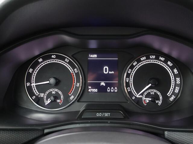 Skoda Kamiq 1.0 TSI Ambition | 110 PK | Airco | Cruisecontrol | Trekhaak | Multifunctioneel stuurwiel