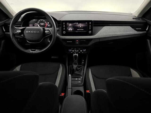 Skoda Kamiq 1.0 TSI Business Edition Camera, Navi, Keyless start, Virtual desk, A start stop, Clima, Cruise control, Lichtmetalen velgen