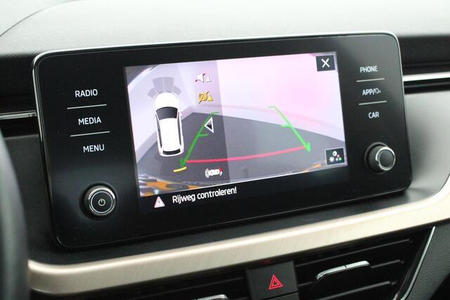 Skoda Kamiq 1.0 TSI 110pk Style Trekhaak Camera Stoelverwarming Carplay