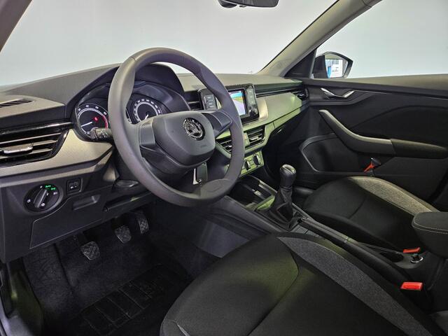 Skoda Kamiq 1.0 TSI Active / Trekhaak / CarPlay / LED / NL Auto