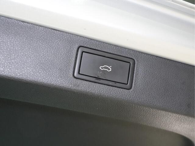 Skoda Kamiq 1.0 TSI 110pk DSG Business Edition Navi. Camera Digital Cockpit Stoelverw. ANdroid/Carplay 129