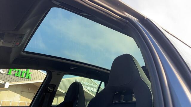 Skoda Kamiq 1.5 TSI 150pk ACT Business Edition DSG / Panoramadak / Navigatie / Camera