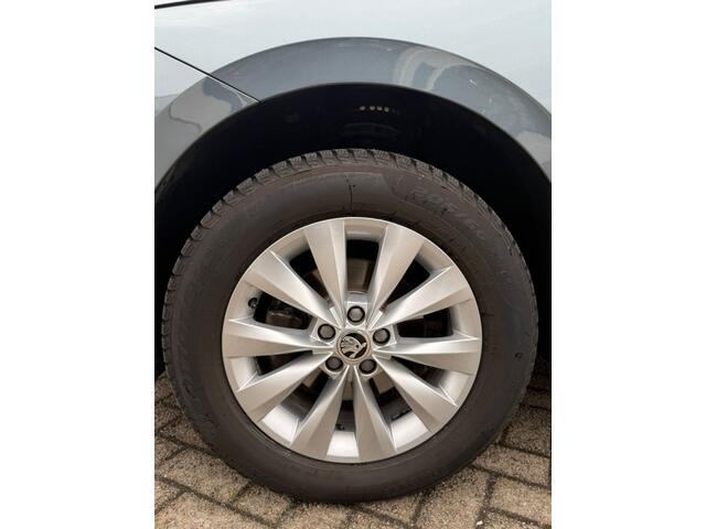 Skoda Kamiq 1.0 TSI Bns Edition virtual cockpit stoe verw.