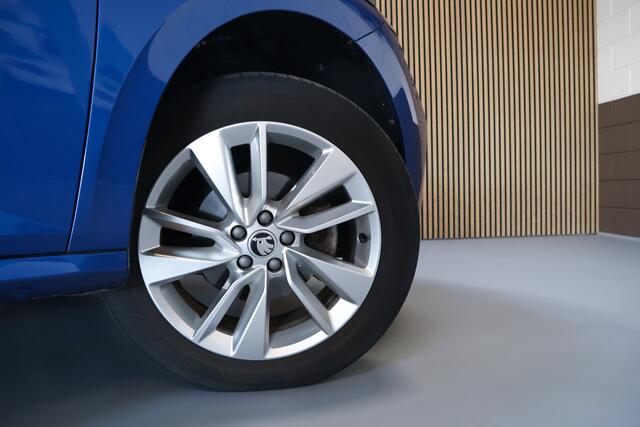 Skoda Kamiq 1.5 TSI ACT DSG Sport Business Origineel NL/Trekhaak/LED/CC/Camera/Elek. klep/17"