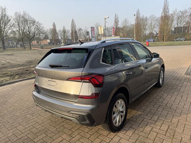 Skoda Kamiq 1.0 TSI Business Edition Rijklaarprijs Incl. afleveringsbeurt en 12 maanden BOVAG-garantie | Achteruitrijcamera | Apple Carplay/Android Auto | Keyless Entry | Cruise Control |