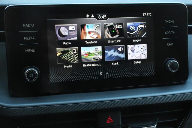 Skoda Kamiq 1.0 TSI 110pk DSG Dynamic | Navigatie | Apple Carplay/Android Auto | Camera | Adaptive Cruise Control | Stoelverwarming | Ledverlichting