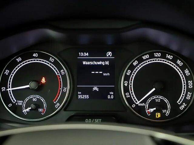 Skoda Kamiq 1.0 TSI Ambition / Carplay / Adaptive Cruise / Camera / LMV