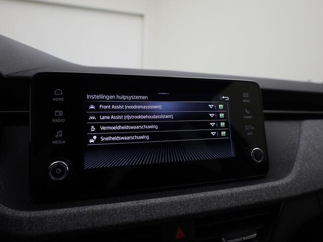 Skoda Kamiq 1.0TSI/115PK Selection DSG · Apple/Android Car Play · Camera + Parkeersensoren · Stoelverwarming · Garantie t/m 06-02-2027