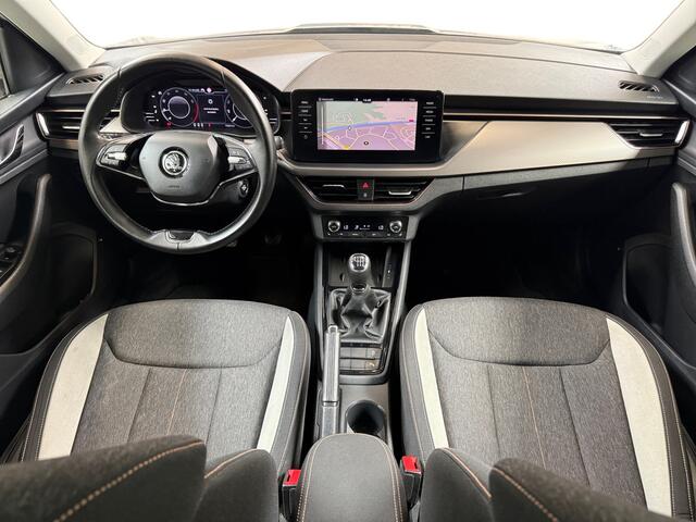 Skoda Kamiq 1.0 TSI Business Edition I Trekhaak I Stoelverwarming I Apple Carplay