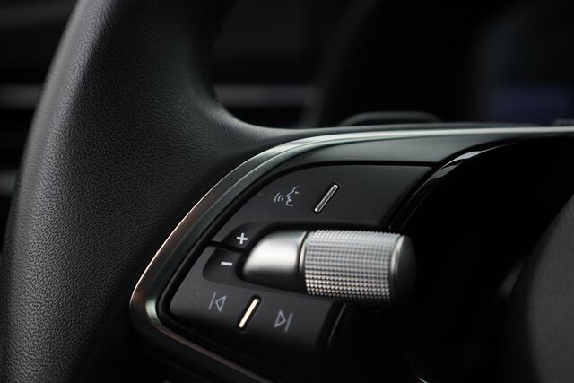 Skoda Kamiq 1.5 TSI ACT Sport 150pk | Digi. Cockpit | Camera | Stoelverw. | PDC | Apple CarPlay | All Seasons | 17'' | Cruise |