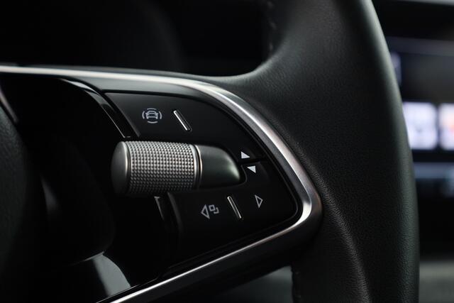 Skoda Kamiq 1.5 TSI ACT Sport 150pk | Digi. Cockpit | Camera | Stoelverw. | PDC | Apple CarPlay | All Seasons | 17'' | Cruise |