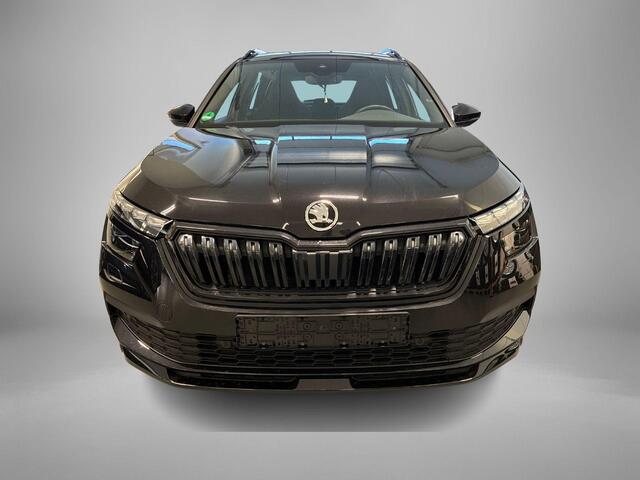 Skoda Kamiq 1.0 TSI 110pk DSG Monte Carlo · Panoramadak · Camera · Inklap. Trekhaak · Keyless · Stoelverwarming · ACC · Apple/Android Car Play ·
