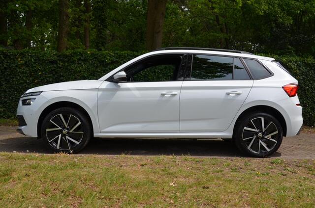 Skoda Kamiq 1.5 TSI ACT Sport Business Automaat/Navi/Pdc/Ecc/Led/Virtual dashboard/Achteruitrijcamera/Cr-Controle/19-Inch Lmv/Stoelverwarming/Adaptive Cruise Control
