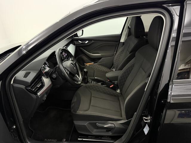 Skoda Kamiq 1.0 TSI Active Airco, Apple carplay, Parkeersensoren, A start stop, Cruise control, Lichtmetalen velgen, Stoelverwarming