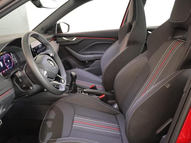 Skoda Kamiq 1.0 TSI Monte Carlo 115 pk | Verlengde garantie | Navigatie | Panoramadak | Parkeersensoren | Achteruitrijcamera | Adaptieve cruise control |