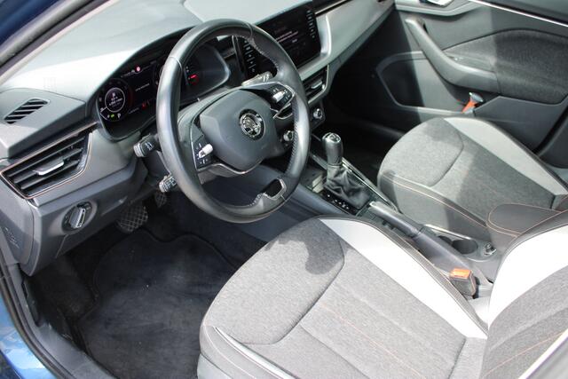 Skoda Kamiq 1.0 TSI Business Virtual-Cockpit Camera Led Trekhaak-Zwenkbaar