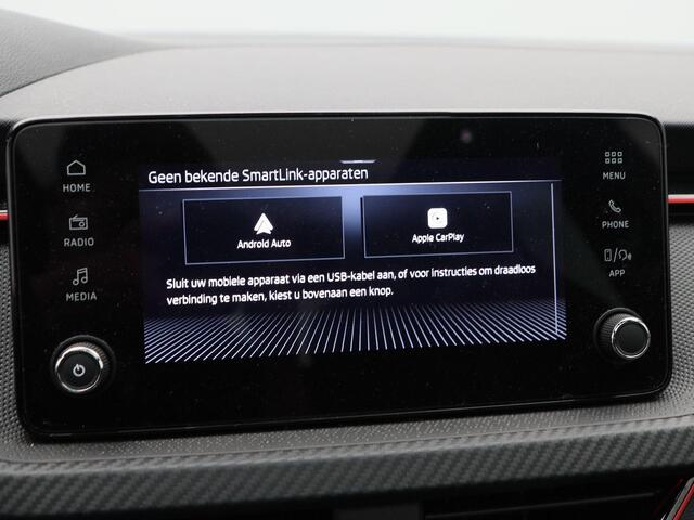 Skoda Kamiq 1.0 TSi 115 Pk Automaat Monte Carlo | Trekhaak | Panorama dak | Stoelverwarming | Matrix LED | Camera | Carplay | 17 Inch | 18.059 Km !!