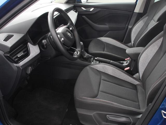 Skoda Kamiq 1.0 TSI 115pk Automaat Business Edition Navigatie Android Auto / Apple Carplay Climate Control Camera Parkeer sensoren Lichtmetalen Velgen Dab Digitale Cockpit Keyless Led Cruise Control