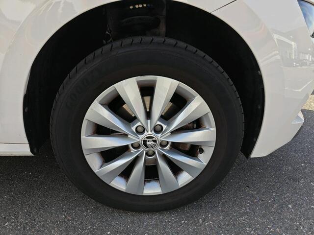 Skoda Kamiq 1.0 TSI Sport Business NL-AUTO | NAVI | ECC