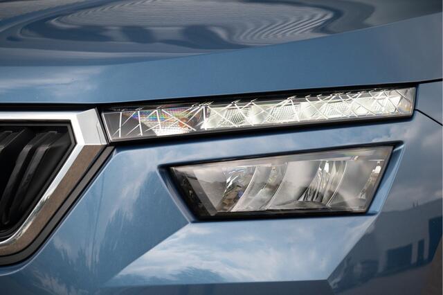 Skoda Kamiq 1.0 TSI Sport Business | Navi by App | 18" | PDC V+A | Stoelverw. | Clima