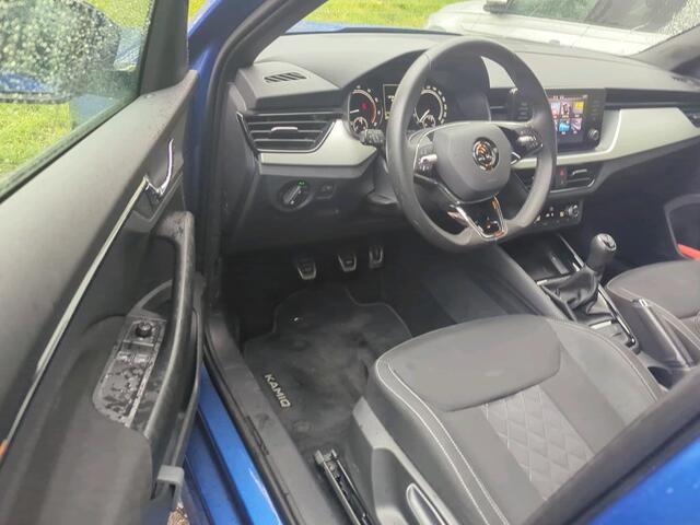 Skoda Kamiq 1.0 TSI Sport Business / Navigatie / App connect / Climate controle / Parkeersensoren achter /