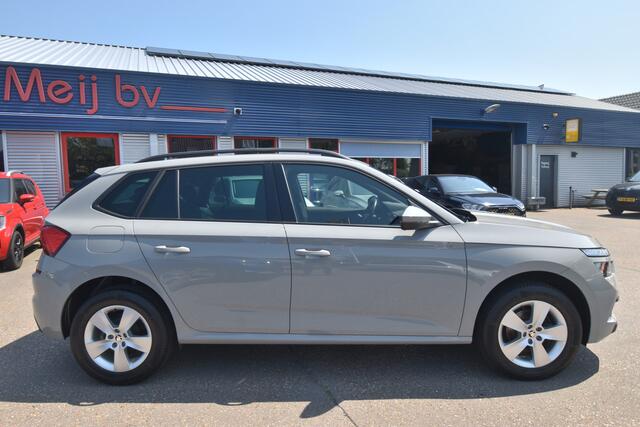 Skoda Kamiq 1.0 TSI Sport Business , EL TREKHAAK , CLIMATR , CR CONTR , LED KOPL , PDC A , V ST VERW ,