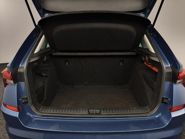Skoda Kamiq 1.0 TSI Ambition Apple carplay - Android Auto- Climate Control