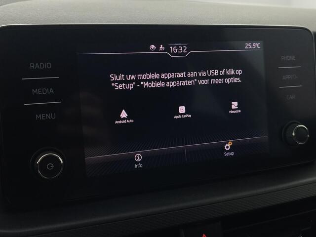 Skoda Kamiq 1.0 TSI Ambition Apple carplay - Android Auto- Climate Control