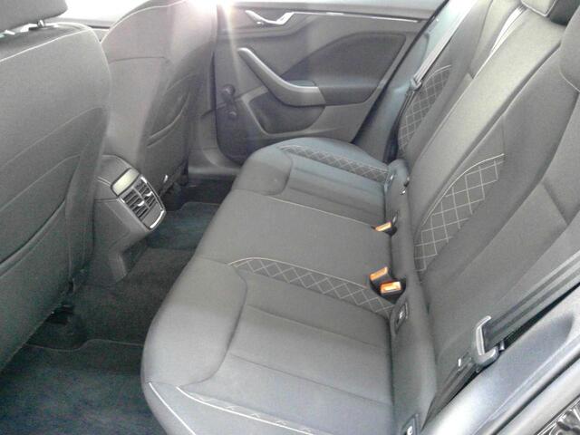 Skoda Kamiq 1.0 TSI Ambition Airco | Audio | Lmv | Cv op afstand