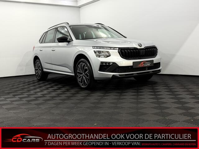 Skoda Kamiq 1.0 TSI Black Dots Camera, Apple carplay, Stoelverwarming, Virtual desk, Keyless start, Cruise control, A start stop, 1 jaar garantie