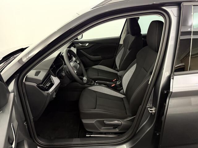 Skoda Kamiq 1.0 TSI Black Pack Camera, Apple carplay, Stoelverwarming, Airco, Keyless start, Virtual desk, Cruise control adaptief, 17 Inch velgen, 2 jaar garantie