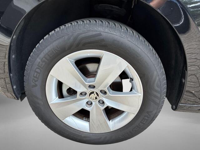 Skoda Kamiq 1.0 TSI 115pk Selection · Apple/Android Car Play · P-Sensoren · Cruise Control · DAB · 16'' Inch · Garantie t/m 18-06-2028 of 100.000km