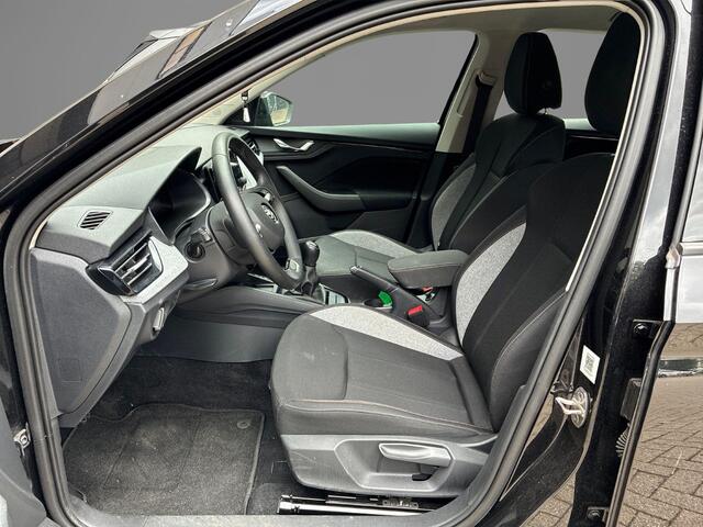 Skoda Kamiq 1.0 TSI 115pk Selection · Apple/Android Car Play · P-Sensoren · Cruise Control · DAB · 16'' Inch · Garantie t/m 18-06-2028 of 100.000km