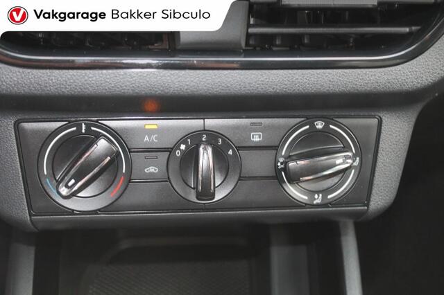 Skoda Kamiq 1.0 TSI AMBITION AIRCO CARPLAY CRUISE PDC TREKHAAK