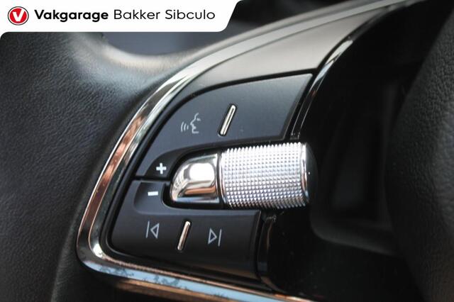 Skoda Kamiq 1.0 TSI AMBITION AIRCO CARPLAY CRUISE PDC TREKHAAK