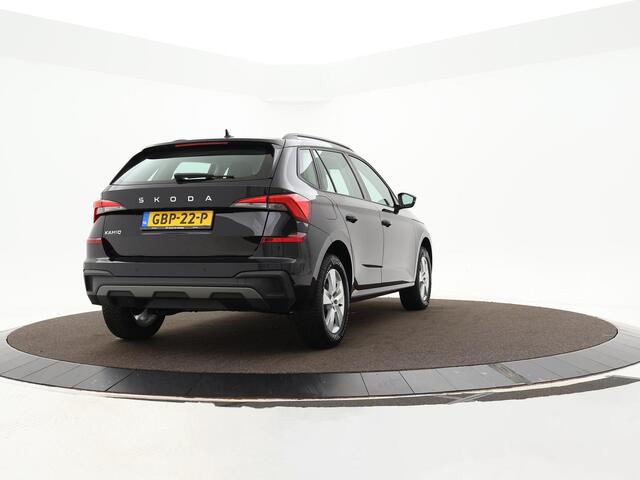 Skoda Kamiq 1.0 TSI 115pk Selection · Apple/Android Car Play · Cruise Control · P-Sensoren · 16'' Inch · Garantie t/m 18-06-2028 of 100.000km