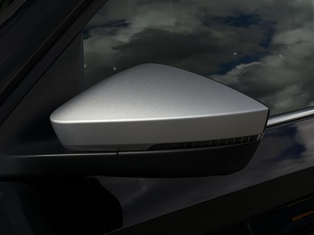 Skoda Kamiq 1.0 TSI Scout Line | Apple Carplay | Lane Assist | Stoel/Stuur Verwarming | 17 inch | Achteruitrijcamera |